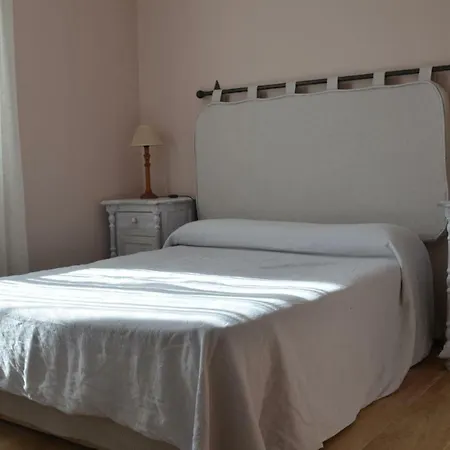 Plaza Castanuelas Apartment *