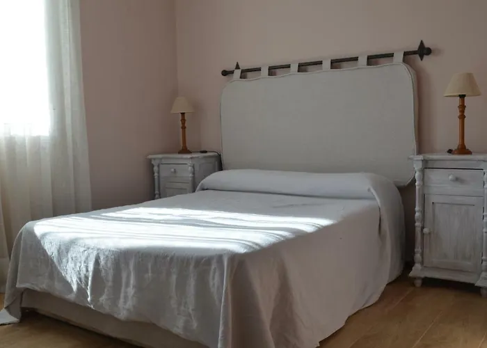 Plaza Castanuelas 公寓 *